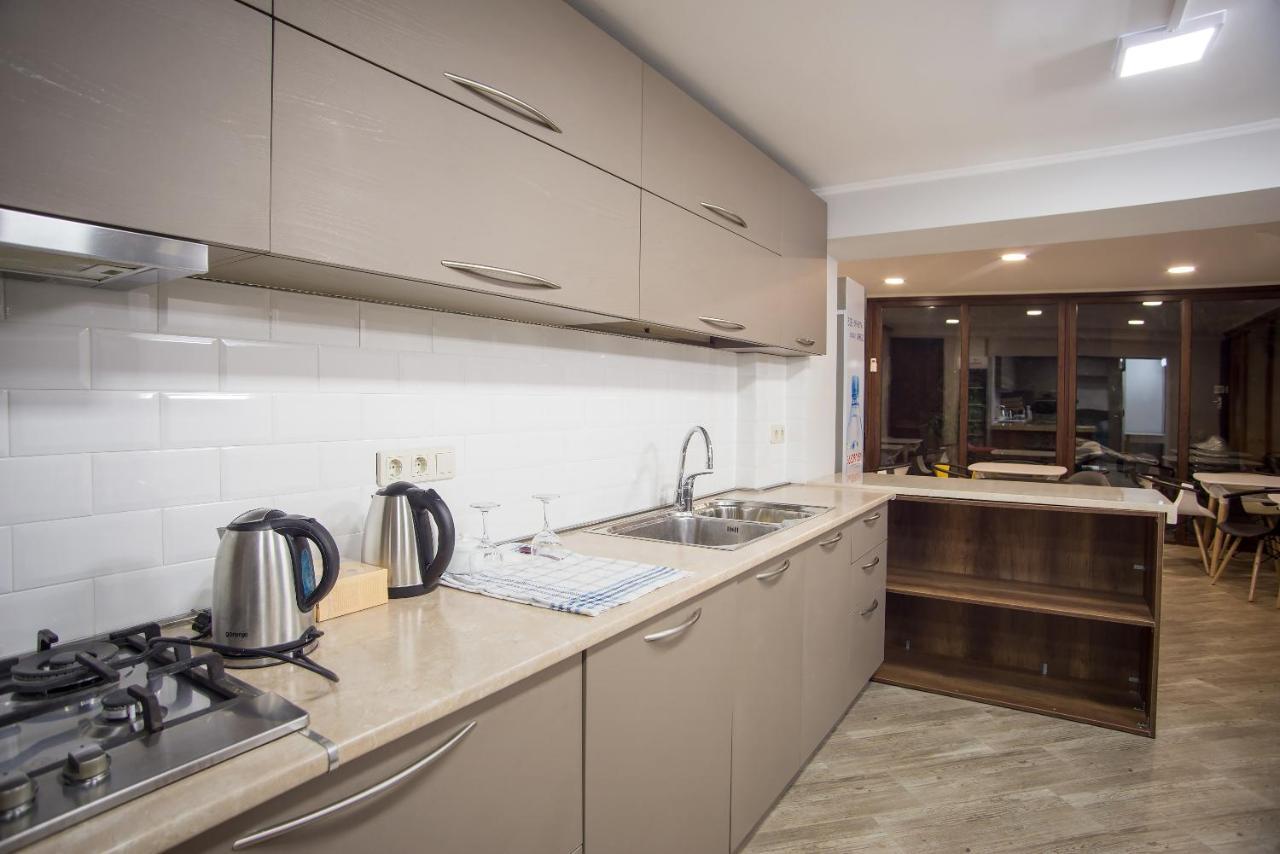 9 Rooms Тбилиси Экстерьер фото