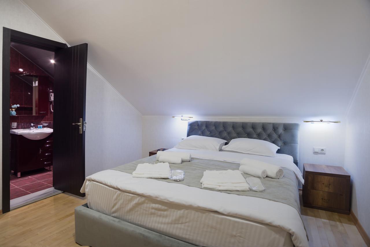 9 Rooms Тбилиси Экстерьер фото