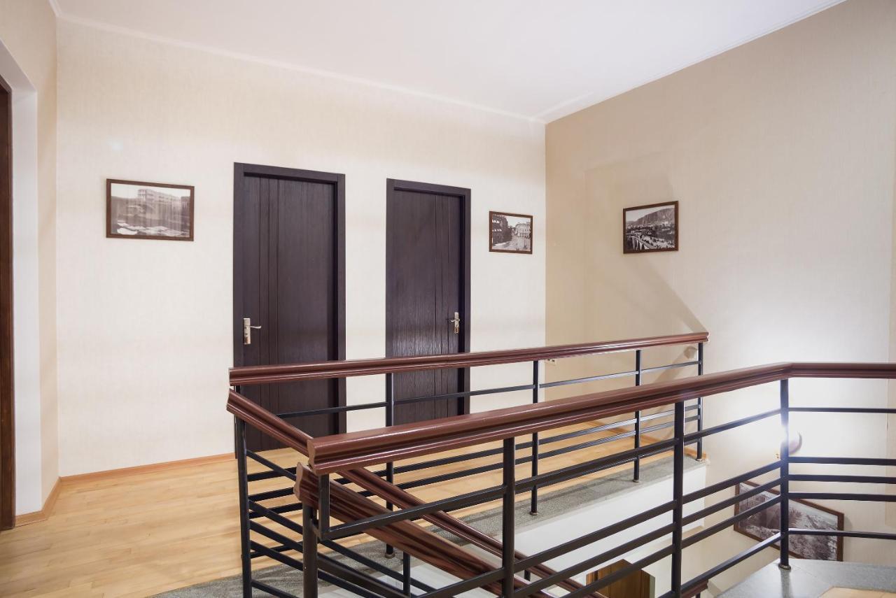 9 Rooms Тбилиси Экстерьер фото